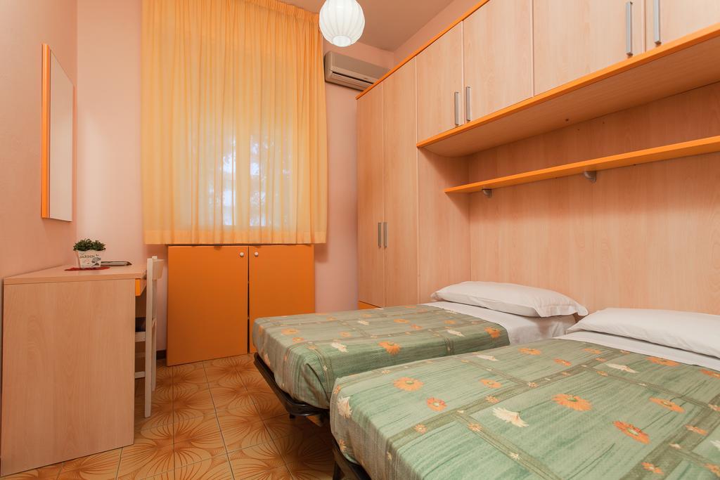 Hotel Santa Martina Вила Марина Стая снимка