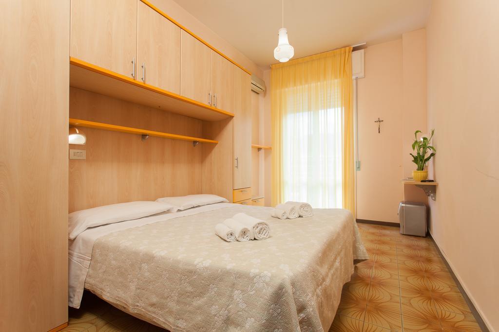 Hotel Santa Martina Вила Марина Екстериор снимка